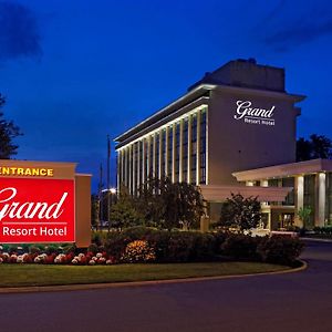 Grand Resort Hotel - Mt Laurel - Philadelphia